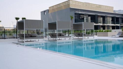 Modern 1br In Jvc Balcony, Pool & Parking, Dubái (foto 7)