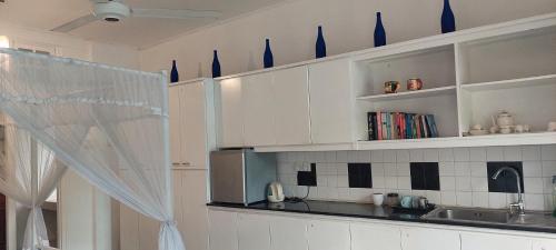 ห้องครัว, Colombo 07 Charming Home Stays near ศูนย์ประชุมอนุสรณ์สถานบันดารานายาเก