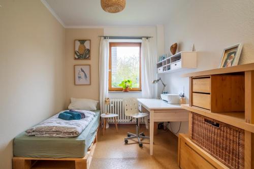 Heimathafen Hannover- Big House with swimmingpool, sauna and garden, Hannover (photo 10)