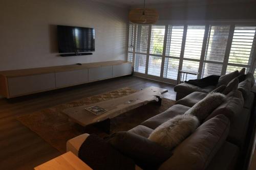 Paradise Beach Manor Paradise Beach Manor