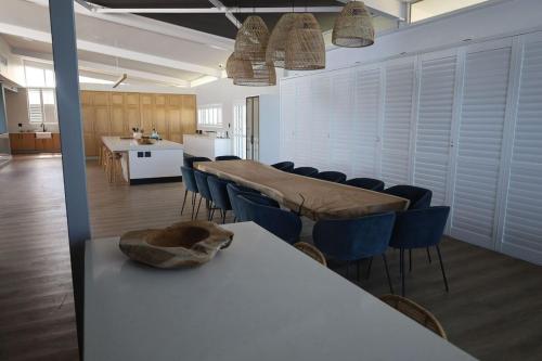 Paradise Beach Manor Paradise Beach Manor