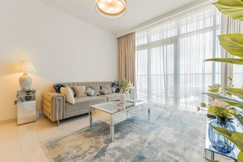 Luxury Sunrise Bay 1BR - Panoramic Sea View with Exclusive Amenities, by Think Realty, Dubai (Foto 9)