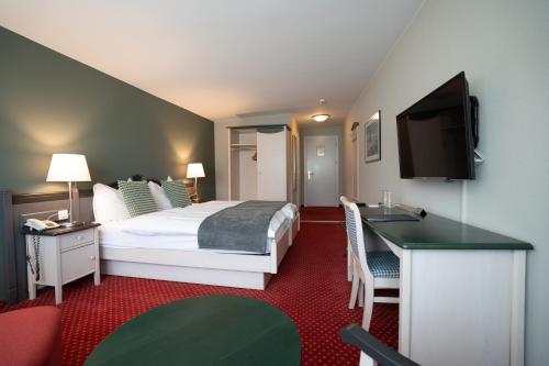 Parkhotel Schwert - image 13