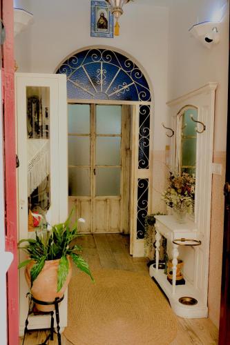 Casa de la Judería Doña Pilar, Seville (photo 9)