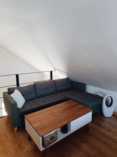 Domek wśród bagien Domek wśród bagien