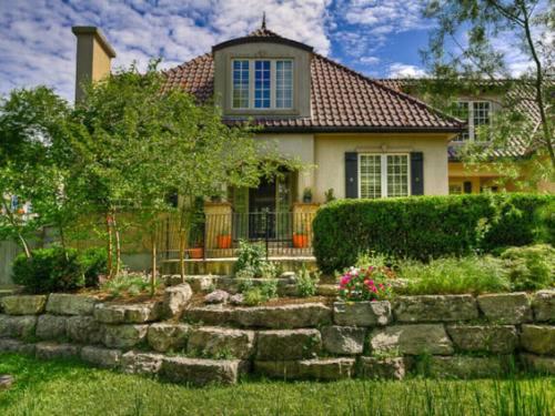 

Maria's B&B