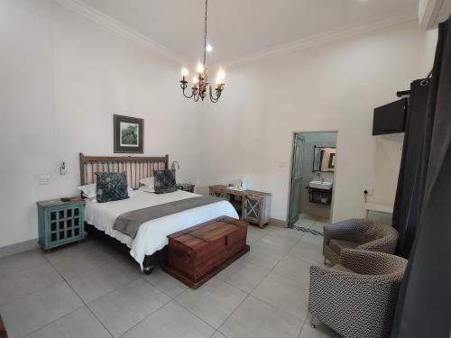 Birds Mansions Hotel Birds Mansions Hotel