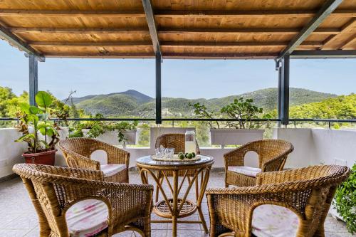 周邊環境, Nature Grand Estate - Spacious Villa with Pool in 帕諾爾莫斯