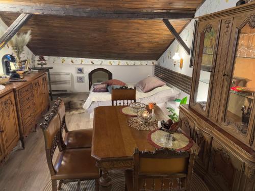 Mini Hotel - image 2