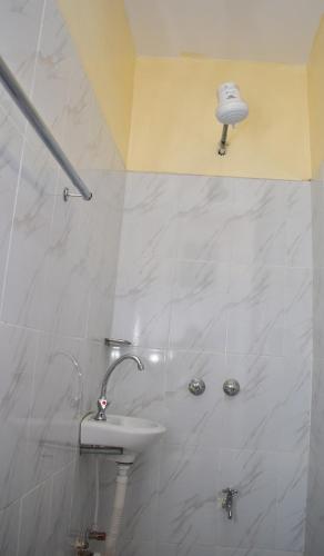 Annie's 1br near sarovawoodlands in Накуру