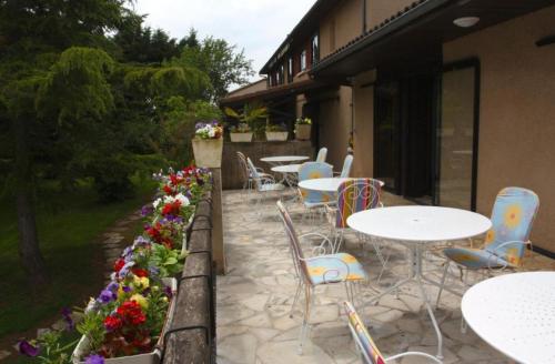 Relais de Frejeroques - Tap to explore photos