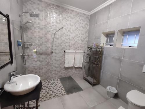 Birds Mansions Hotel Birds Mansions Hotel