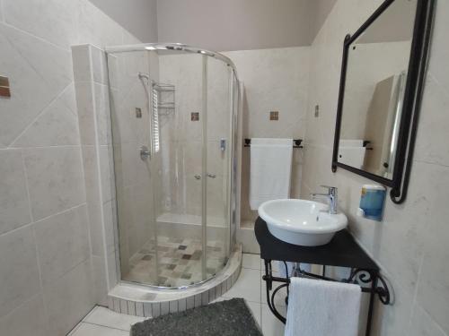 Birds Mansions Hotel Birds Mansions Hotel