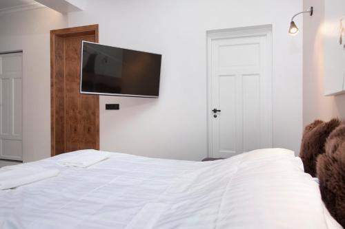 Studio Apartment image 9