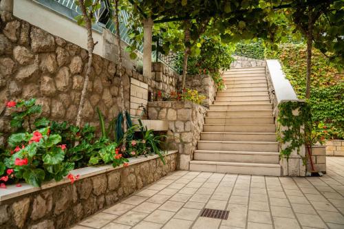 Guest House Cesic - image 2