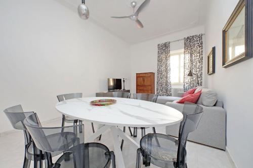 New Comfortable 2 Br Della Vittoria by Halldis, Rzym (zdjęcie 8)