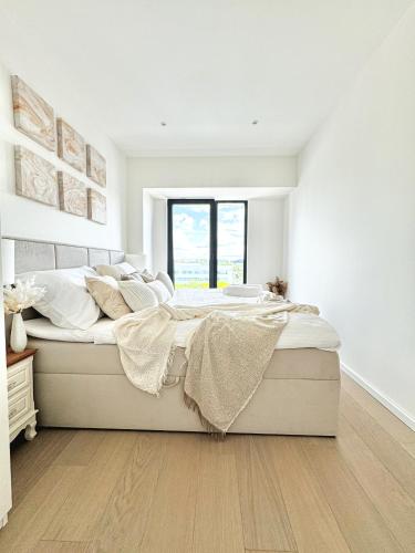Rentero Modern, River View Apartment near Prague City Center, Prague (photo 5)