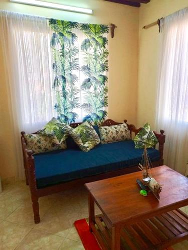 . Tashma Lamu apartment