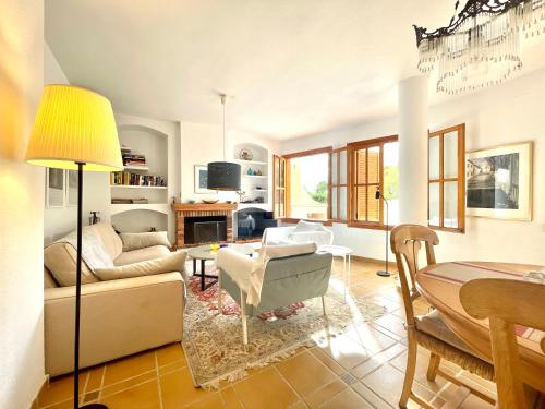 Three-Bedroom Apartment image 2