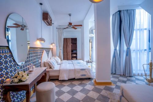 room detail thumbnail 0