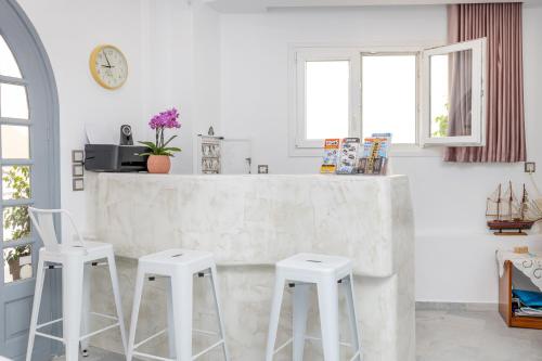 로비, Katerina Roza Studios - Heartfelt Hospitality in the City in 낙소스 섬