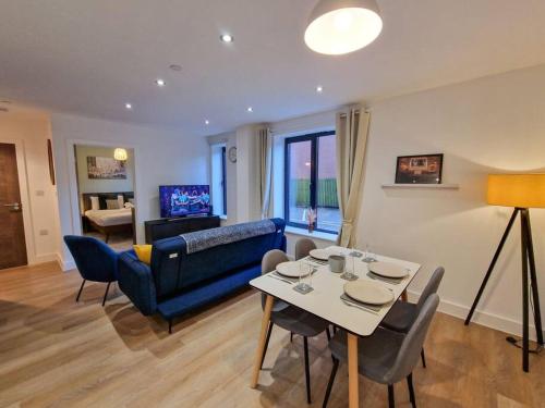 1 Bed Old Trafford Flat Free Parking, Manchester (foto 6)