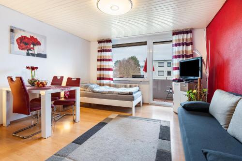 Superior One-Bedroom Apartment with Balcony