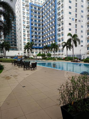 Swimming pool, Kings staycation at mall of asia near SM Mall of Asia