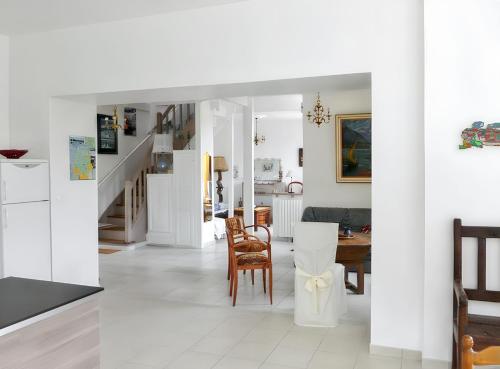 House with 3 bedrooms in Plougasnou with enclosed garden and WiFi - main image