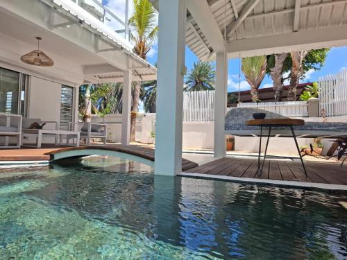 Tia Beach House - pool, beach and hamman Tia Beach House - pool, beach and hamman