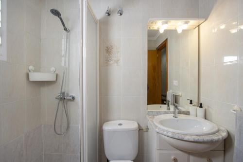 Two-Bedroom Apartment with Balcony image 10