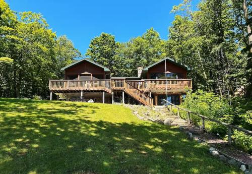 Spruce Haven home - image 5