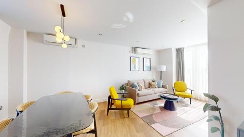 Cheval Harrington Court at South Kensington - main image