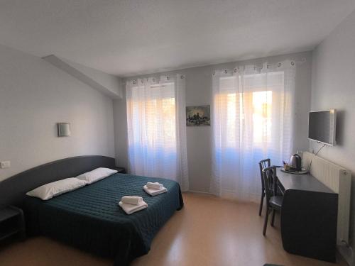 Central Hôtel 5