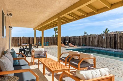 Pueblito Pool & Spa W Boulder Views in Joshua Tree, USA