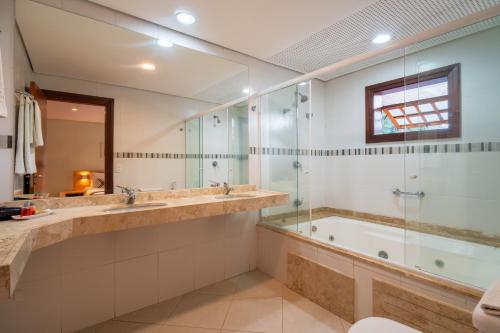 Premium Studio with Spa Bath image 9