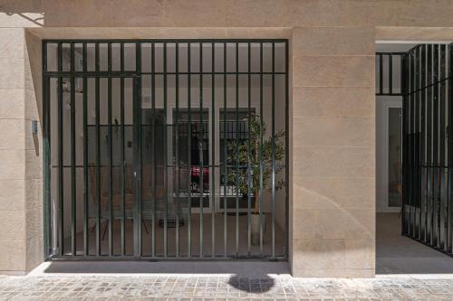 Apartment with Terrace image 1