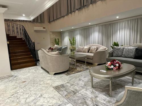 ايوان التميز للشقق الفندقية- Ewan Altamayoz Hotel Apartment in ตาบุก