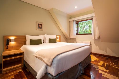 Luxury Double Room with Spa Bath room in Pousada Campos dos Holandeses - Campos do Jordao