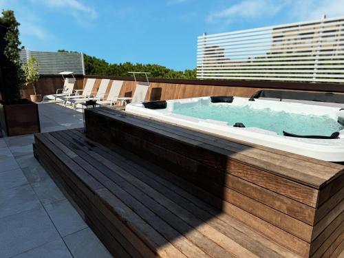 Hotel Adria B&B - Colazione fino alle 12 2