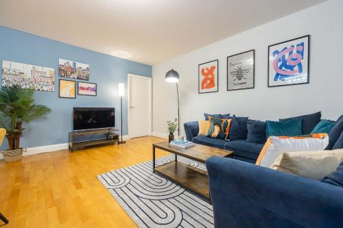 Canal Street Apartment