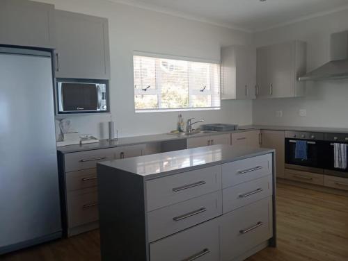 Seafront! Home in Boggomsbay in Boggomsbaai