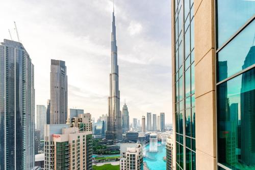 King 1BR Apartment With Burj Khalifa & Fountain View, Dubai (foto 5)