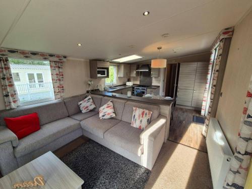 Kitchen, Pine & Tide Escape 219 Parkdean White Acres Newquay in White Cross