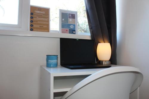 Modern Shared Home for Young Adults 10 min to City Centre in Smethwick