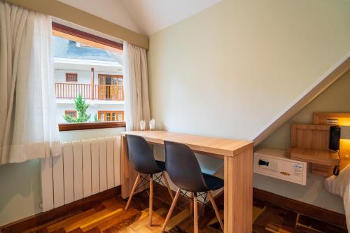 Budget Double Room image 10