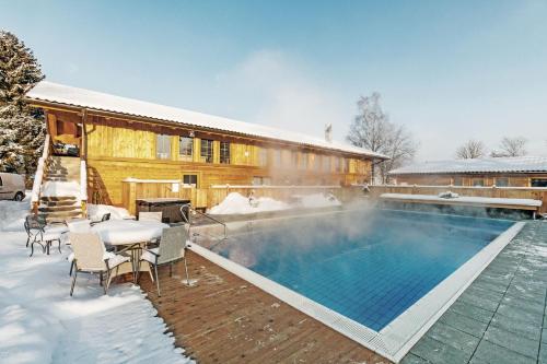 Spa, Wellness Chalet mit Whirlpool und Sauna bei Salzburg und Berchtesgaden in 阿因林格