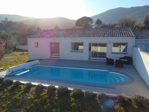 Villa moderne avec piscine in Le Bousquet-d'Orb