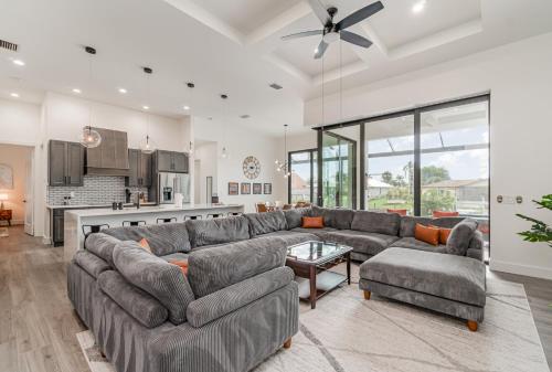 Beautiful, fun home w/3 masters, pool & spa, Cape Coral (fotografie 9)