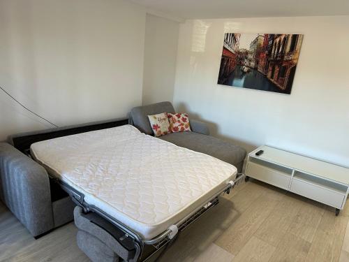 Moderne FerienWohnung NeuBau Merzig Moderne FerienWohnung NeuBau Merzig